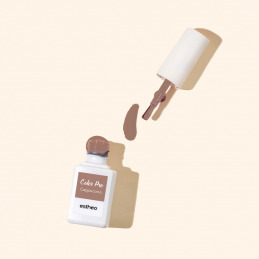 Vernis semi-permanent aux reflets beiges 12 Cappuccino